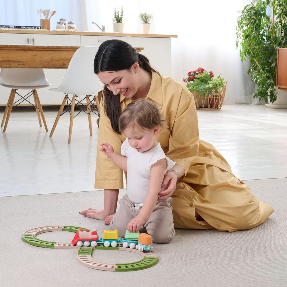Игровой набор Chicco Eco+ "Детская железная дорога", 18+ міс